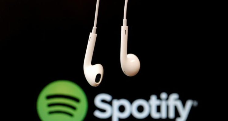 Średnia stawka za odtworzenie w Spotify, Apple Music i Google Play w maju