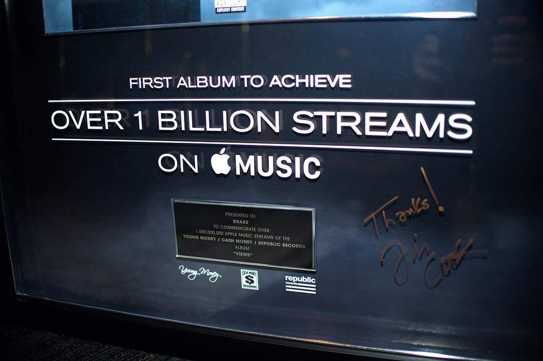 „Views” odtworzono ponad miliard razy w Apple Music; $25 mln zysku ze streamingu